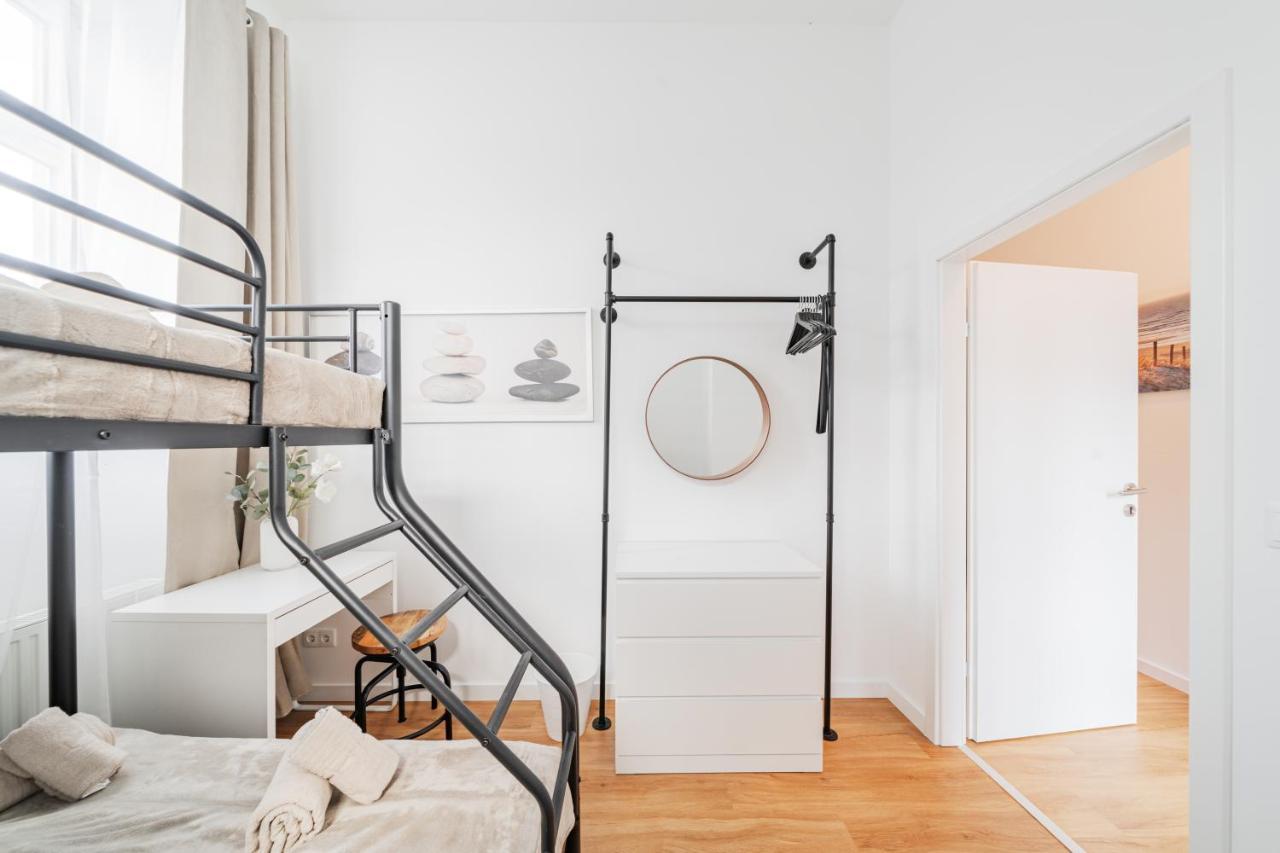 Modern Central City Rooms فيينا المظهر الخارجي الصورة
