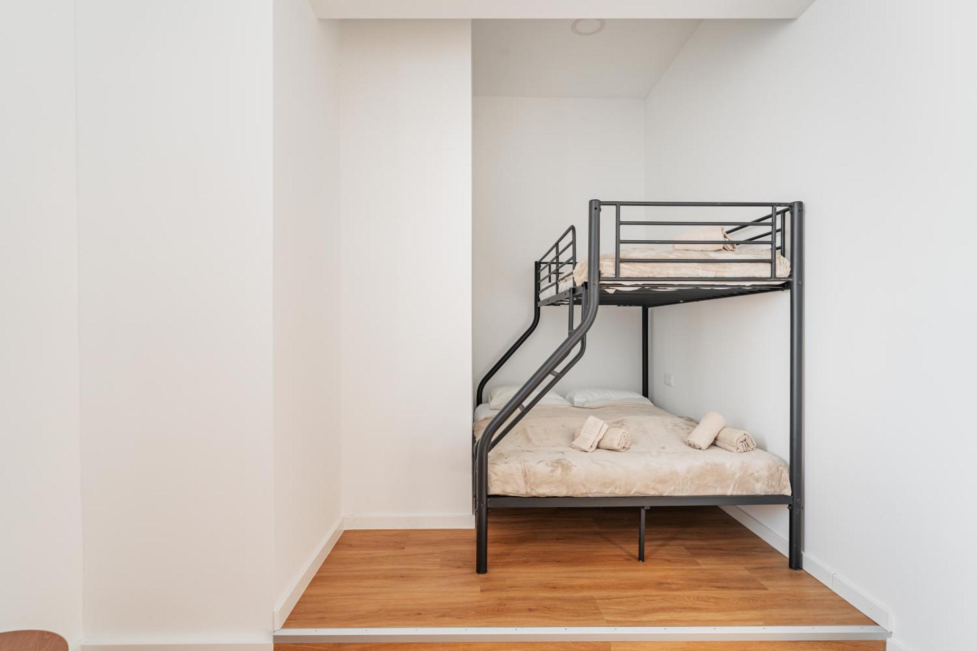 Modern Central City Rooms فيينا المظهر الخارجي الصورة
