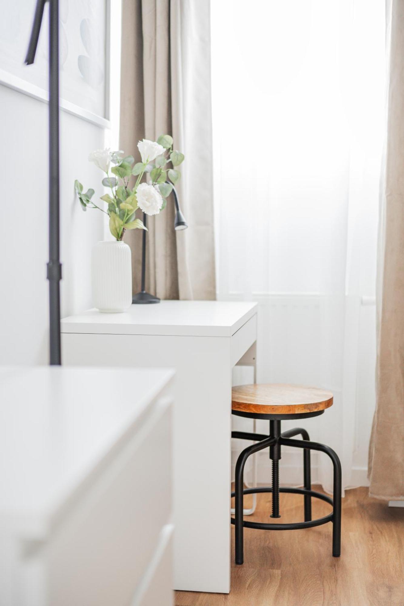 Modern Central City Rooms فيينا المظهر الخارجي الصورة